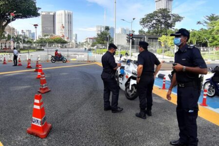 حضور پررنگ پلیس در کوالالامپور پیش از تظاهرات برنامه ریزی شده