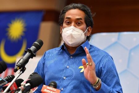 وزیر بهداشت مالزی : فواصل کوتاه‌تر دوز سوم یا  بوستر شات هفته آینده اعلام می‌شود