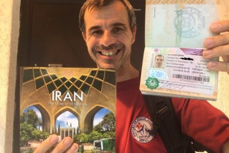 دولت ایران ویزا برای ورود اتباع ۳۲ کشور از جمله مالزی را به‌صورت «یک طرفه» لغو کرد.